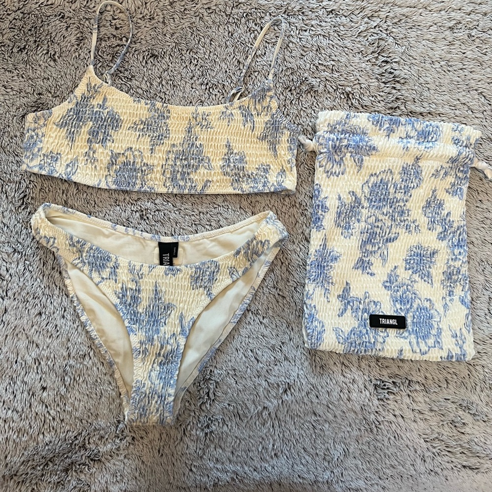 Triangl Suit